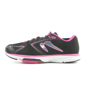 NEWTON  DISTANCE 8